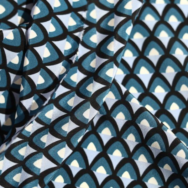 Krepa Jedwabna | Geometryczne Łuski